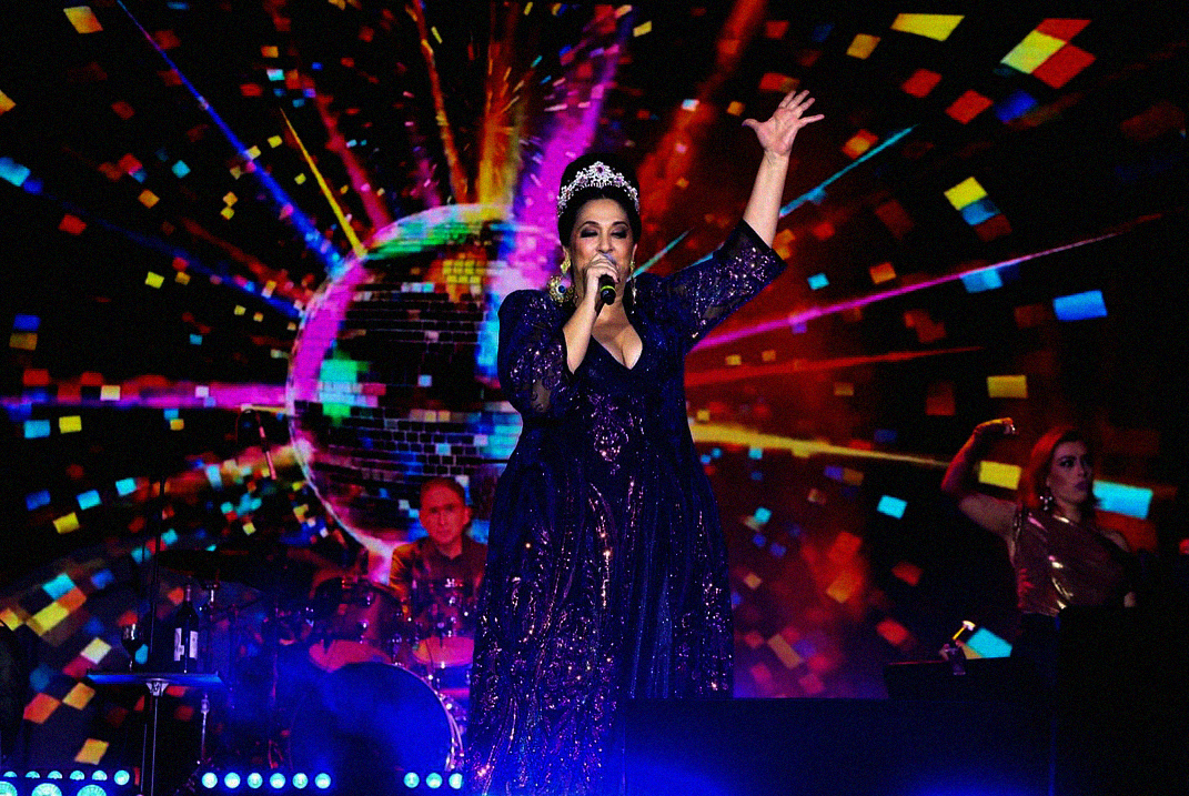 Maestra Regina Orozco